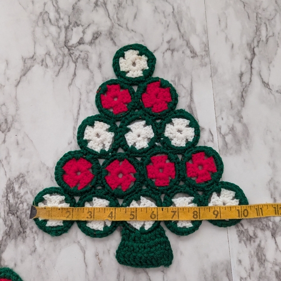 Crocheted Christmas Trees Vintage Christmas Handmade Holiday Red and Green - Picture 8 of 9